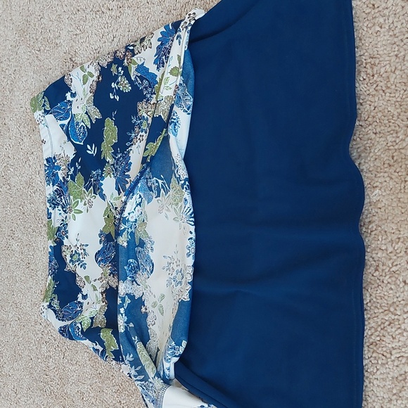 Petite Sophisticate skirt NWOT - Picture 6 of 7